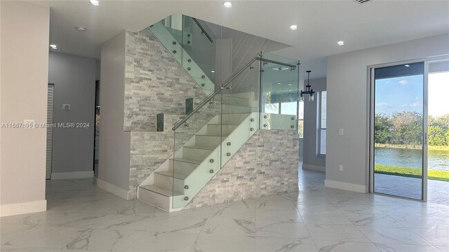 Foto del edificio - 17381 SW 33rd St