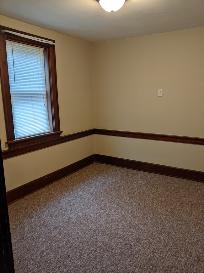 Bedroom 2 - 1007 9th Ave