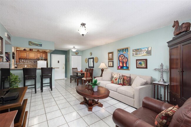 Building Photo - 9105 SW 137th St