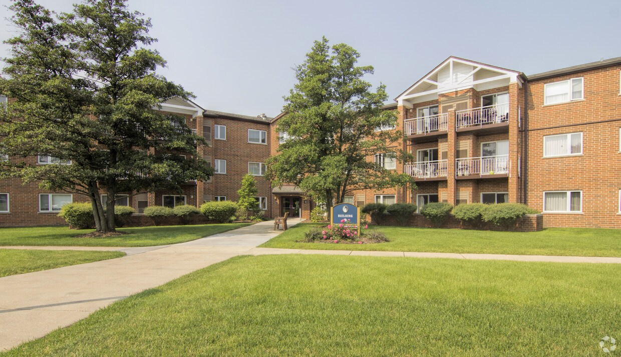 Foto principal - Peace Village Senior Apartments