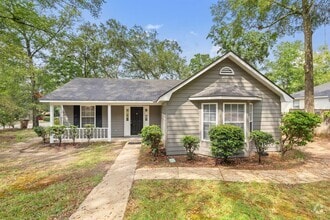 Building Photo - 1708 Woodley Rd
