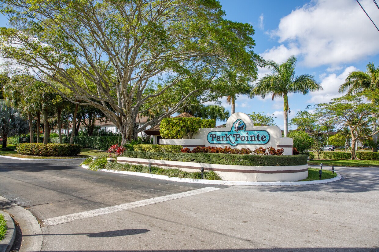 Photo - 3248 Jog Park Dr (Greenacres, FL)