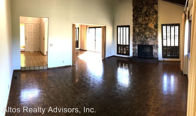 Building Photo - 1604 Shirley Ave