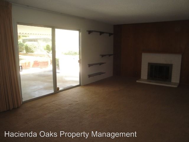 Building Photo - 171 Ross Ln