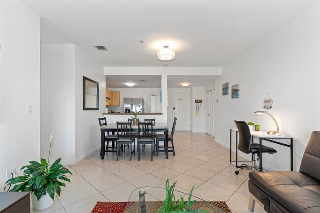 Foto del edificio - 3219 SW 23rd Terrace