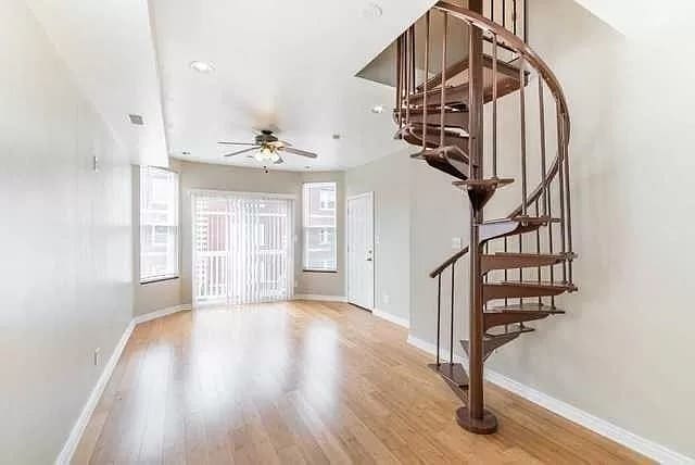Foto del edificio - 2915 N Lawndale Ave
