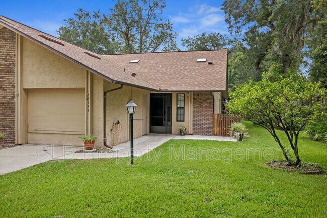 Foto del edificio - 6177 Sequoia Dr