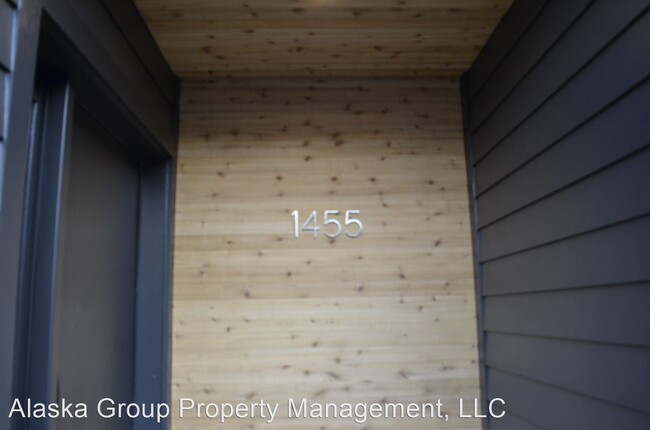 Foto del edificio - 2 br, 2.5 bath House - 1455 West 8th Ave