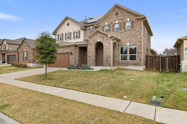 Building Photo - 1709 Stinnett Dr