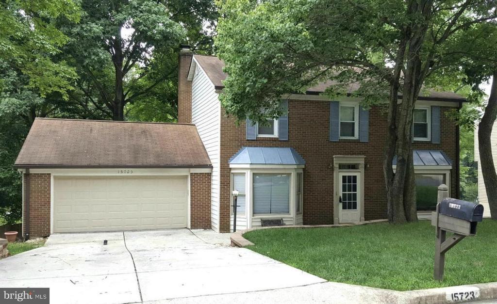 Primary Photo - 15723 Edgewood Dr