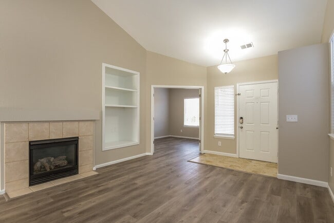 Foto del edificio - 6802 W Remington Pl