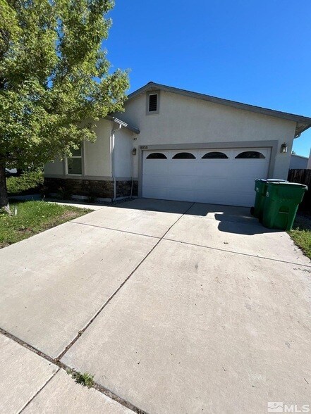 Foto del edificio - 8930 Silverkist Dr