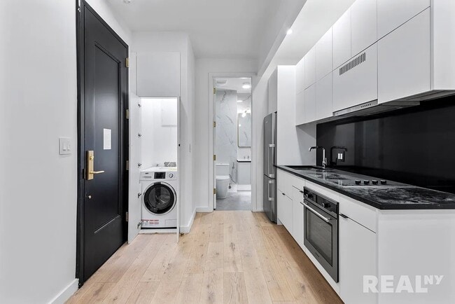 Foto del edificio - 93 Hicks St