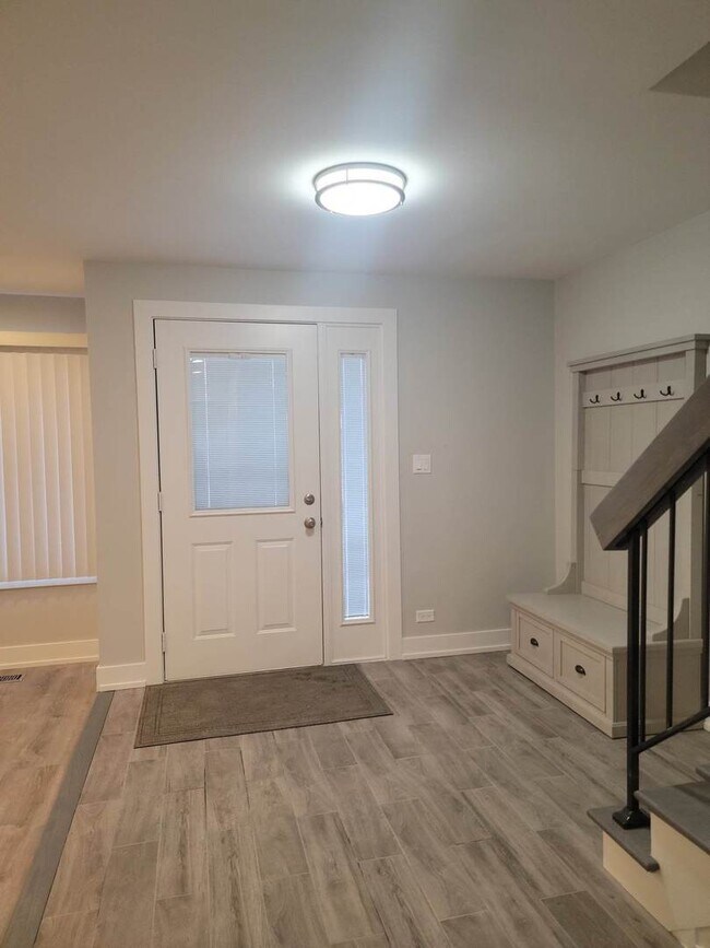 Foto del edificio - 536 Yosemite Ct