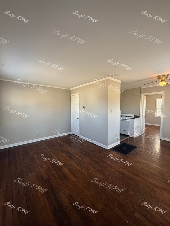 Building Photo - 1147 Oakland Ave