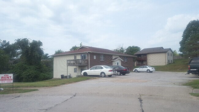 Foto del edificio - 3300 Albany Ct