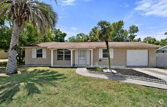 Building Photo - 9376 Manati St