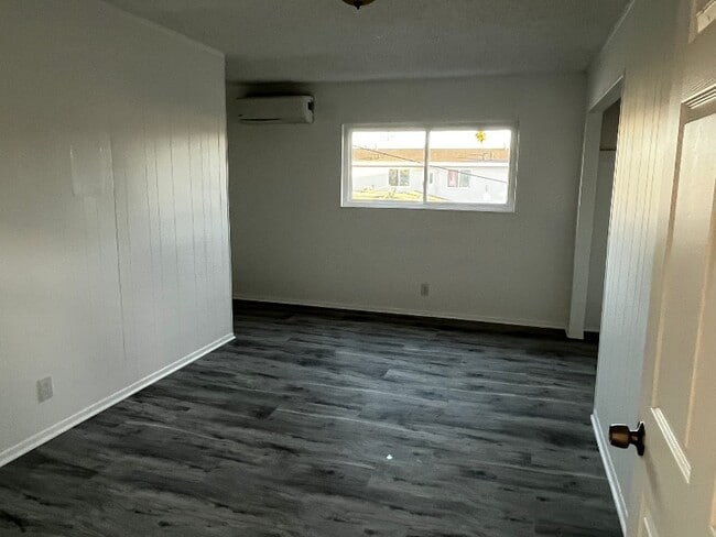 Foto del edificio - 12829 Doty Ave