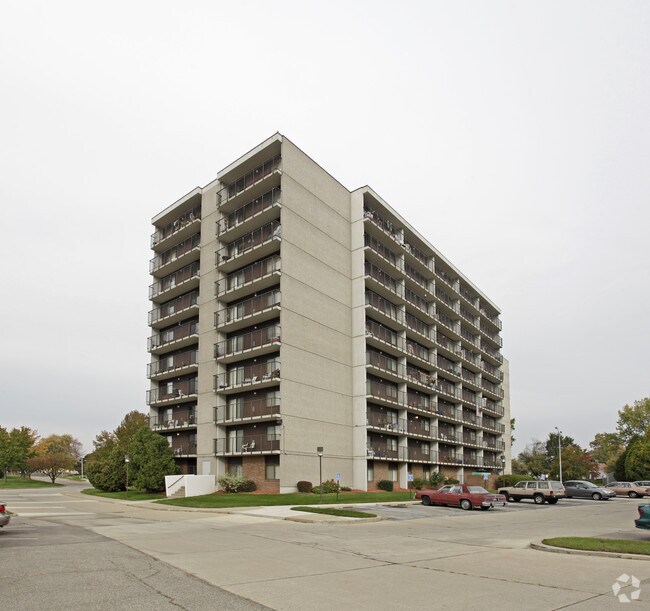 Park Place Towers Apartments Mount Clemens Mi Apartments Com