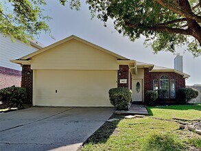 Building Photo - 4002 Old Pine Grove Dr Building Photo - 4002 Old Pine Grove Dr