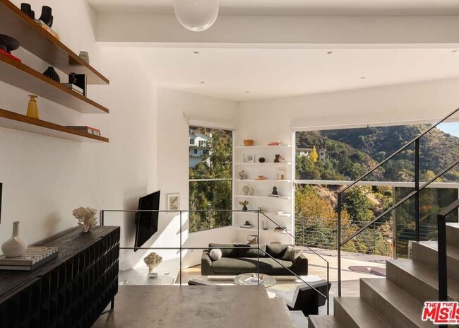 Foto del edificio - 2500 Zorada Dr