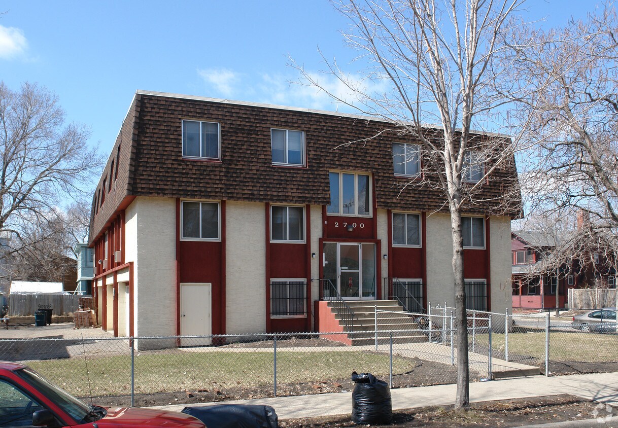 Foto principal - 2700 Harriet Ave S