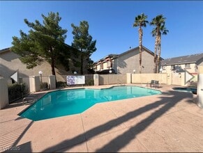 Building Photo - 1136 Nevada Sky St