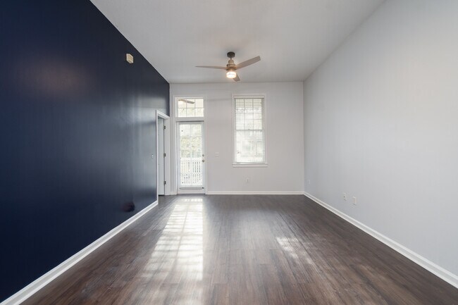 Building Photo - 5213 SW 91st Terrace