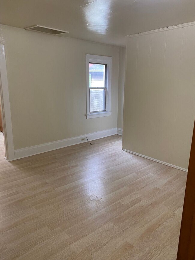 Foto del edificio - Great Home For Rent to OWN!  CALL TODAY!