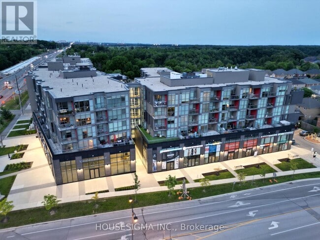 Building Photo - 5230-5230 Dundas St