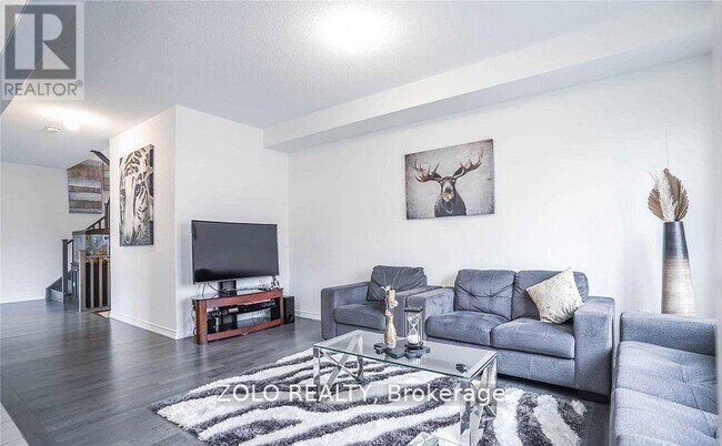 Photo du bâtiment - 42 Brent Cres