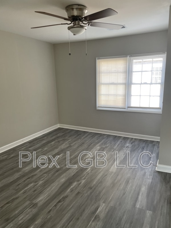 Foto del edificio - 110 Oak Ln