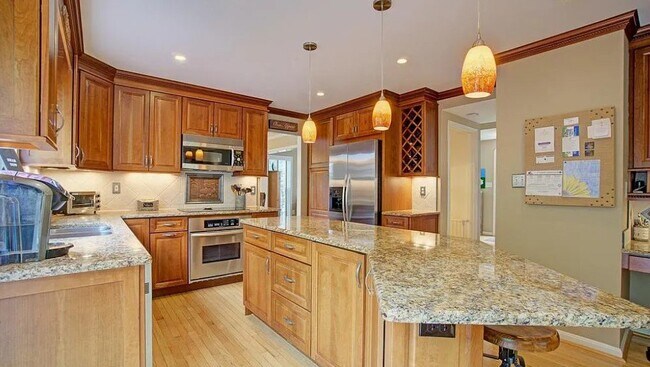 Foto del edificio - 43092 Stonecottage Pl