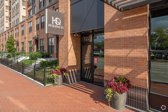 Entrada - HQ Residences