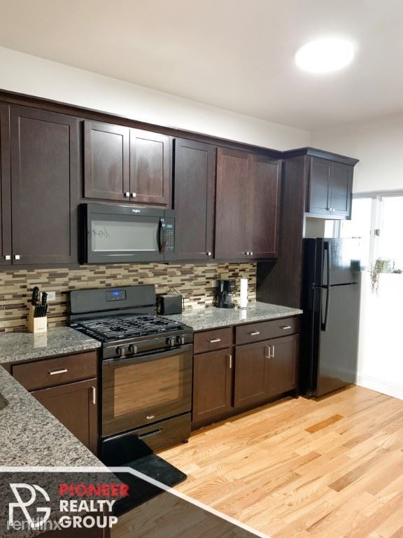 Foto del edificio - 3 br, 2 bath Apartment - 3001 N Central Ave