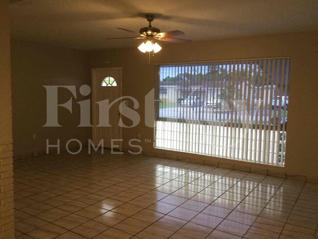 Foto del edificio - 7925 Indigo St