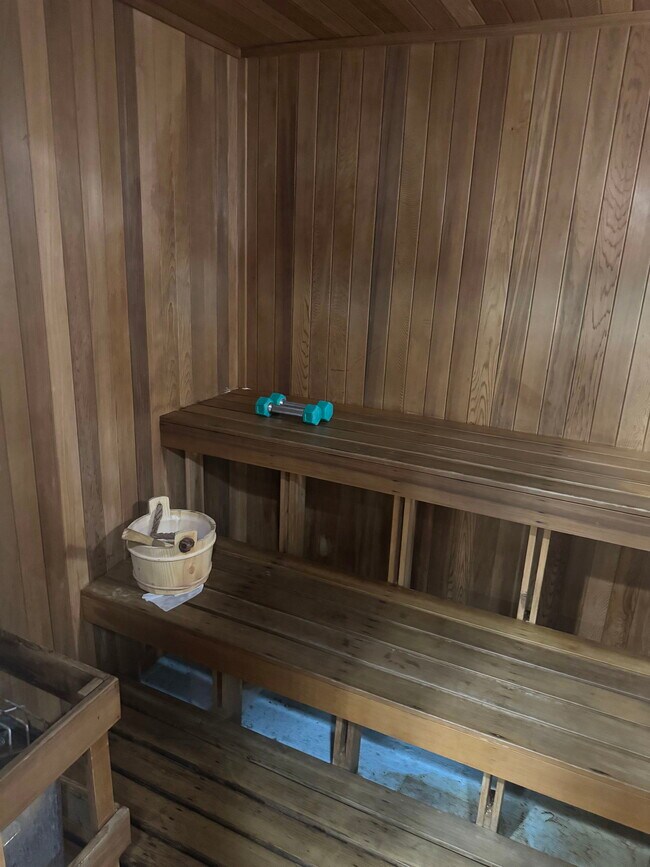 Foto del edificio - 356 Moorings Dr