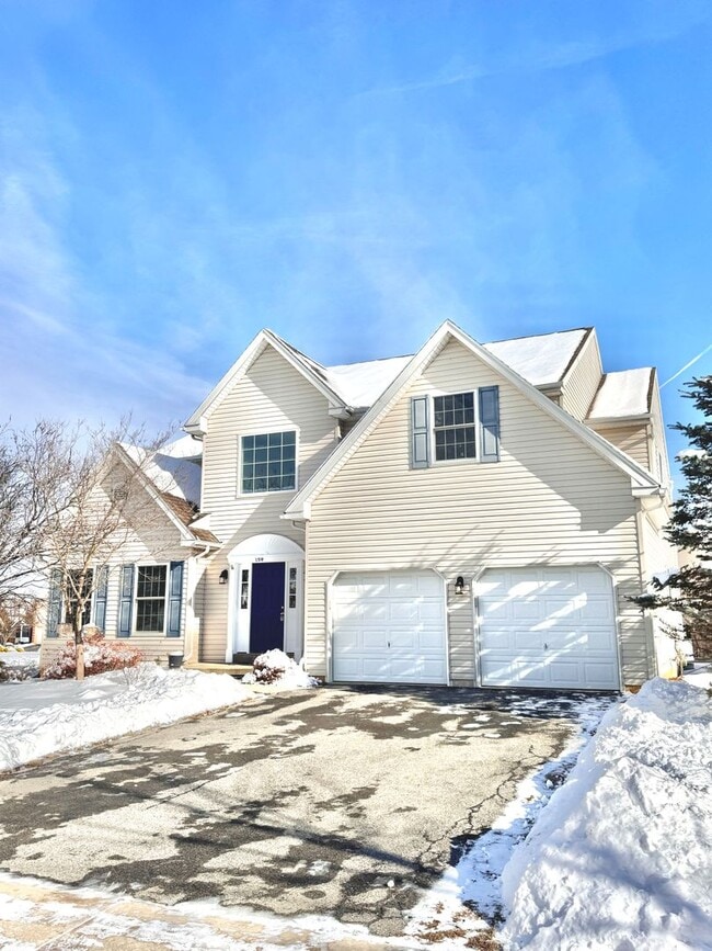 Building Photo - 1519 Needles Ln