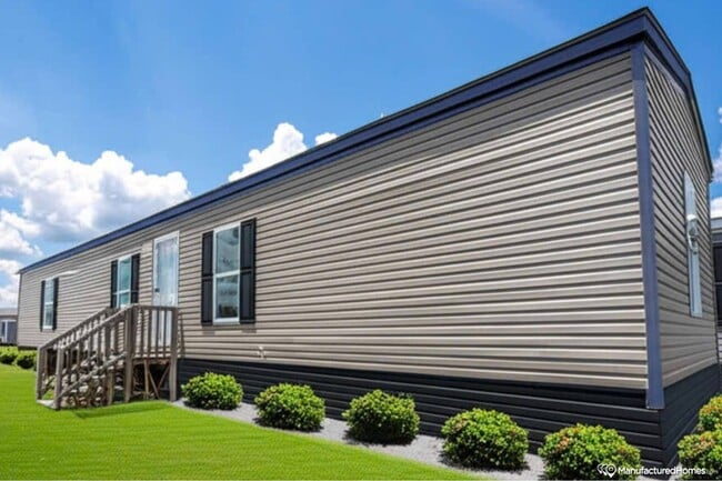 Building Photo - 2421 Caulie Harris Rd