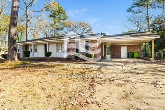 Building Photo - 135 Latonea Dr