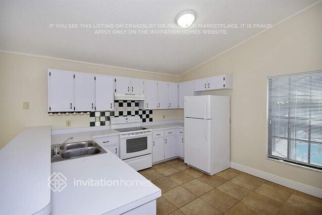 Foto del edificio - 1640 Sunburst Way