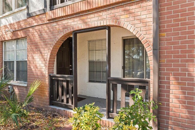 Foto del edificio - 230 N Bayshore Blvd