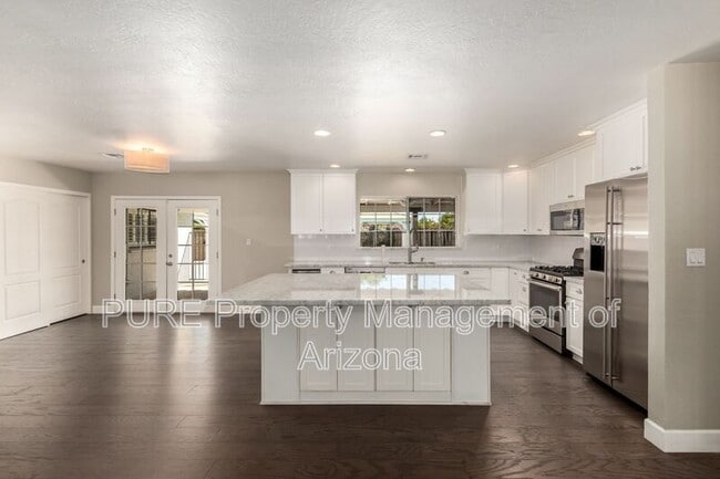 Foto del edificio - 417 E Rose Ln