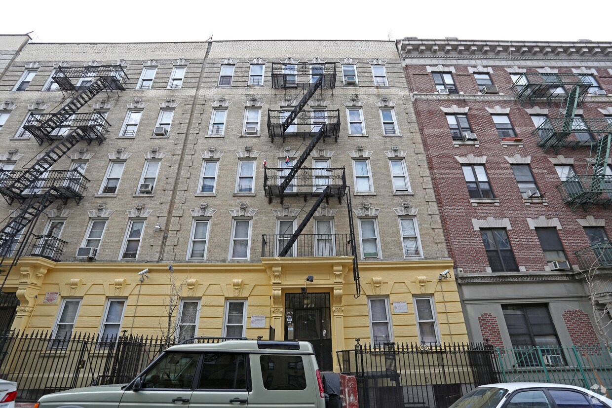 Foto del edificio - 556 W 160th St