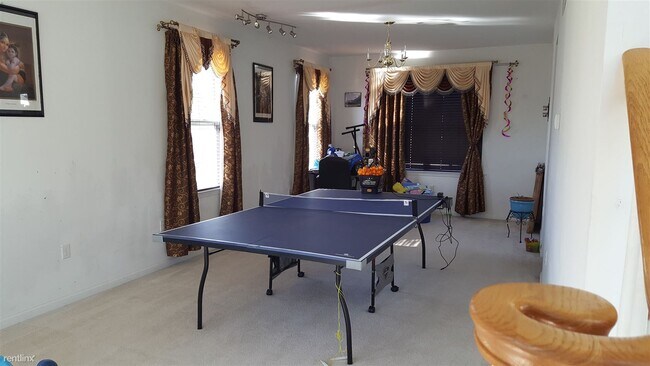 Foto del edificio - 4 br, 3 bath House - 212 Eclipse Drive