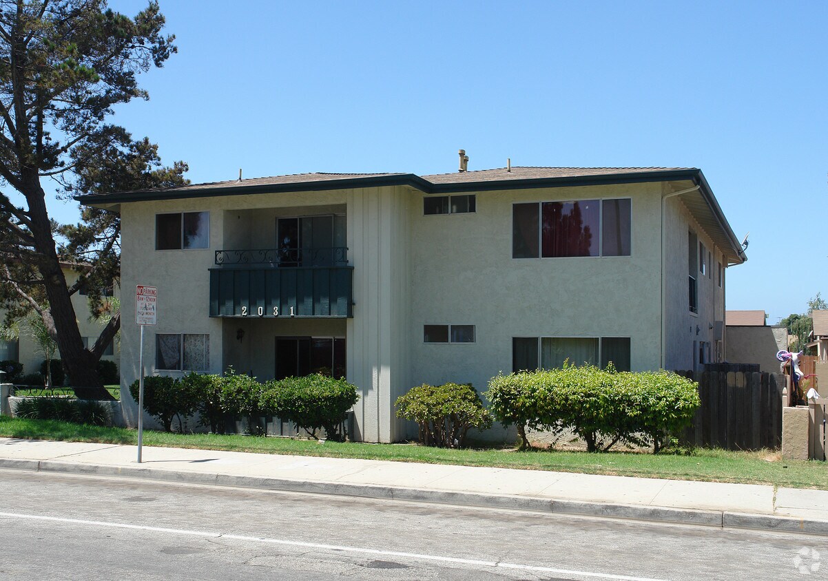 Primary Photo - 2031 N Ventura Rd