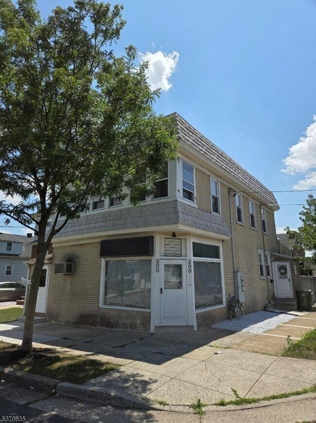 Building Photo - 200 Jefferson Ave