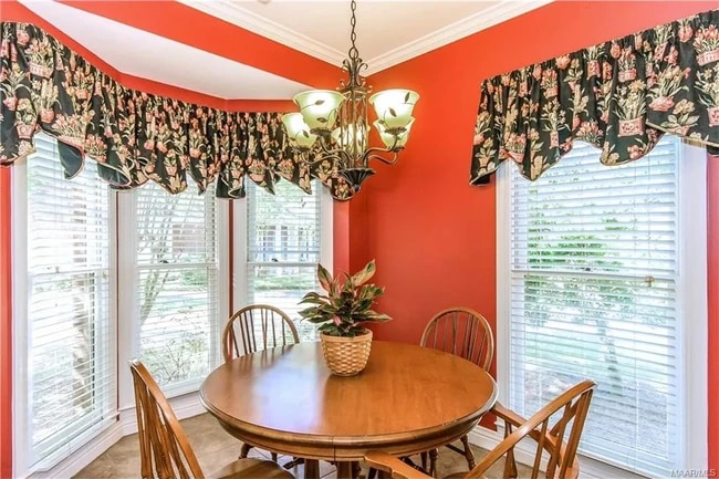 Foto del edificio - 2255 Vaughn Ln