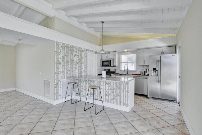 Foto del edificio - 1733 SW 5th Ct