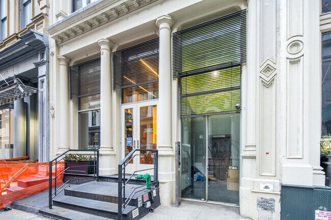 Entrada - 58 White St